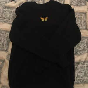 Black Monarch Crew Neck